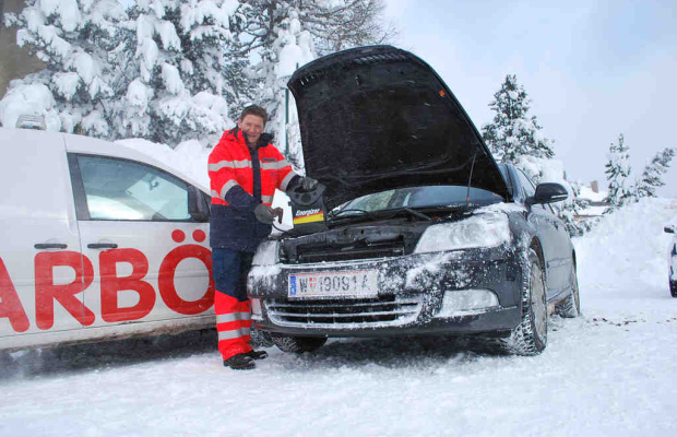 Der ARBÖ hilft nicht nur bei streikenden Batterien | ©: ARBÖ Der ARBÖ hilft nicht nur bei streikenden Batterien | ©: ARBÖ