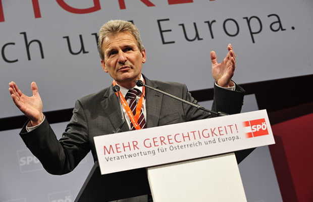 640px-Erich_Foglar_-_Bundesparteitag_2012b