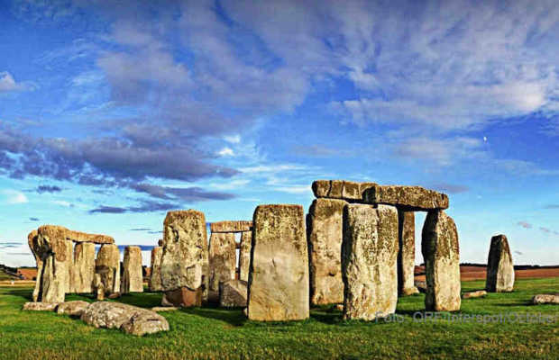 Stonehenge Stonehenge - Europas berühmtestes prähistorisches Monument - und immer noch ein Mysterium | Foto: ORF/Interspot/October Films