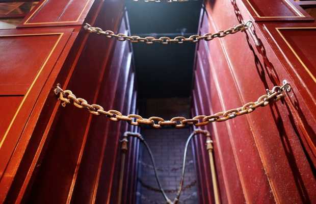 Container