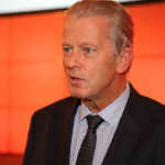 r. Reinhold Mitterlehner