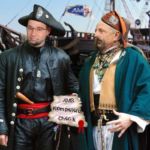 Die Steuermänner der AMS Österarm: Navigator John und Käptn Rudi der Rote