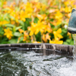 Mittelpunkt eines jeden Gartens - der Brunnen. Doch dessen Bau will gekonnt geplant und durchführt sein! | Quelle: HSB Noack
