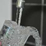 wasserhahn 1476460373