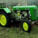 Traktor 1523264493