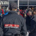 Finanzpolizei abseits der Streif