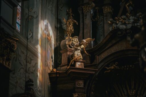 Wie Gott Welten - Universen auslöscht und Menschen den Krieg erklärt