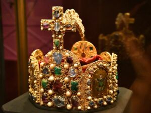 Will Babler jetzt den Habsburgschatz?