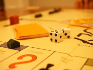 Auf der einen Seite plant die  Regierung bis 2030 und weiter - auf der anderen Seite hinkt man Jahrzehnte hinterher