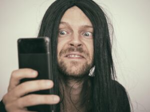 FPÖ: Raubzug durch Regierung und diese kommt damit durch