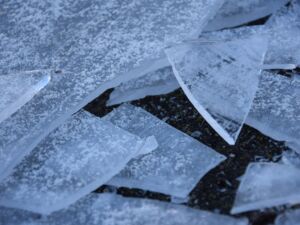 WKO schickt Exekutor in Wohnung von Freund - Frau lebt nun auf der Straße