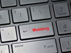 Regierung demütigt eigene Bevölkerung, so die FPÖ