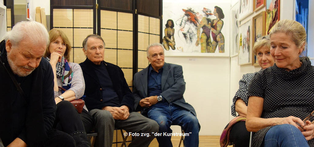 Zdrahal und Publikum | © Foto zvg. von "der Kunstraum" Ernst Zdrahal zum 75er