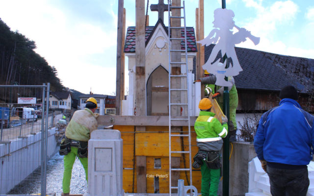 Weissenbach: Die Johanneskapelle bei der (ehem. Stangl) - Brücke kehrt nun auch zurück | Foto: PeterS Johanneskapelle bei Stangl-Brücke